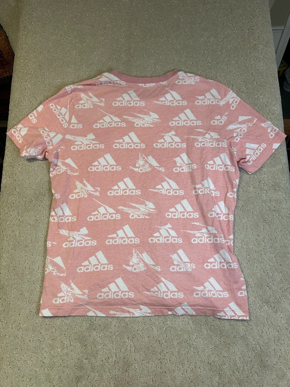 Adidas Shirt Mens Large Pink White All Over Logo Graphic Tee T-Shirt Athletic